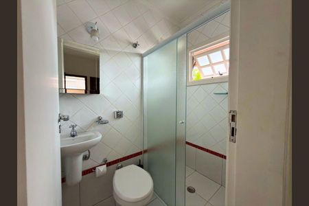 Casa à venda com 490m², 3 quartos e 4 vagas