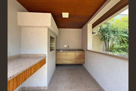 Casa à venda com 490m², 3 quartos e 4 vagas