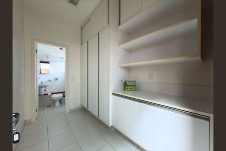 Casa à venda com 490m², 3 quartos e 4 vagas