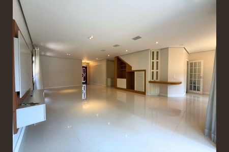Casa à venda com 490m², 3 quartos e 4 vagas