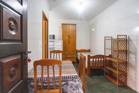 Quarto / sala  de kitnet/studio para alugar com 1 quarto, 19m² em Campanário, Diadema