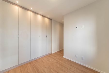 Apartamento para alugar com 81m², 2 quartos e 1 vagaSuite