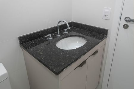Apartamento para alugar com 81m², 2 quartos e 1 vagaBanheiro Social