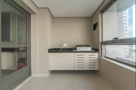 Apartamento para alugar com 81m², 2 quartos e 1 vagaVaranda