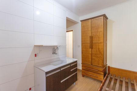 Studio para alugar com 21m², 1 quarto e sem vaga Studio para alugar com 21m², 1 quarto e sem vagaQuarto / cozinha