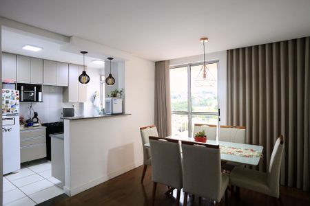 Apartamento para alugar com 167m², 4 quartos e 2 vagas Apartamento para alugar com 167m², 4 quartos e 2 vagasSala