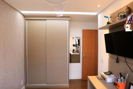 Apartamento para alugar com 167m², 4 quartos e 2 vagas Apartamento para alugar com 167m², 4 quartos e 2 vagasQuarto