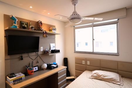 Apartamento para alugar com 167m², 4 quartos e 2 vagas Apartamento para alugar com 167m², 4 quartos e 2 vagasQuarto