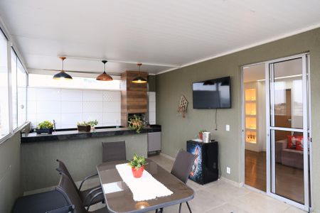 Apartamento para alugar com 167m², 4 quartos e 2 vagas Apartamento para alugar com 167m², 4 quartos e 2 vagasCobertura