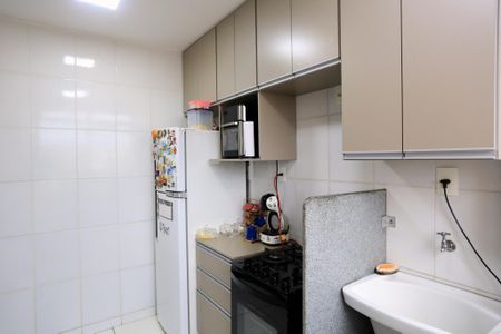 Apartamento para alugar com 167m², 4 quartos e 2 vagas Apartamento para alugar com 167m², 4 quartos e 2 vagasCozinha e Área de Serviço