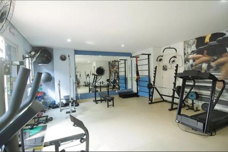 Apartamento à venda com 51m², 2 quartos e 1 vaga Apartamento à venda com 51m², 2 quartos e 1 vagaAcademia