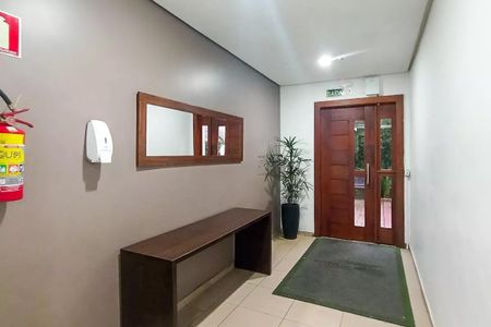 Apartamento à venda com 51m², 2 quartos e 1 vaga Apartamento à venda com 51m², 2 quartos e 1 vagaHall de Entrada