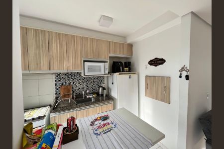 Cozinha de apartamento à venda com 2 quartos, 51m² em Glória, Porto Alegre