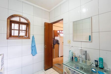 Banheiro  de kitnet/studio para alugar com 1 quarto, 26m² em Campanário, Diadema