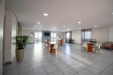 Apartamento à venda com 40m², 2 quartos e sem vagaÁrea comum - Salão de festas