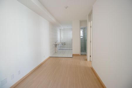 Sala de apartamento à venda com 2 quartos, 40m² em Bonsucesso, Rio de Janeiro