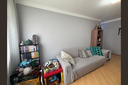 Apartamento para alugar com 75m², 2 quartos e 1 vagaSala