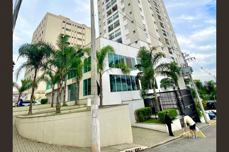 Apartamento para alugar com 58m², 2 quartos e 2 vagas Apartamento para alugar com 58m², 2 quartos e 2 vagasFachada do Prédio