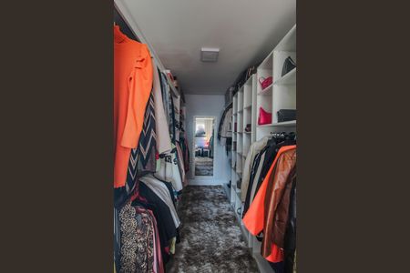 Apartamento à venda com 98m², 2 quartos e sem vaga Apartamento à venda com 98m², 2 quartos e sem vagaCloset