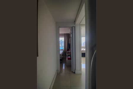 Apartamento à venda com 98m², 2 quartos e sem vaga Apartamento à venda com 98m², 2 quartos e sem vagaCorredor