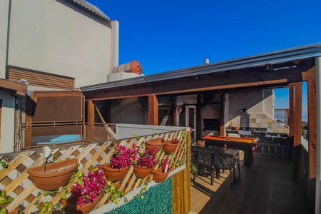 Apartamento à venda com 98m², 2 quartos e sem vaga Apartamento à venda com 98m², 2 quartos e sem vagaCobertura - Terraço -