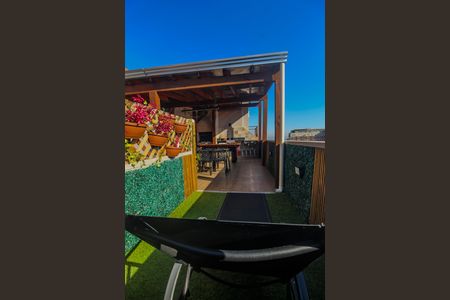Apartamento à venda com 98m², 2 quartos e sem vaga Apartamento à venda com 98m², 2 quartos e sem vagaCobertura - Terraço -