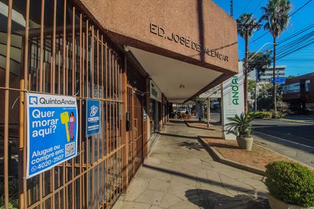 Apartamento à venda com 98m², 2 quartos e sem vaga Apartamento à venda com 98m², 2 quartos e sem vagaPlaca