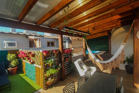 Apartamento à venda com 98m², 2 quartos e sem vaga Apartamento à venda com 98m², 2 quartos e sem vagaCobertura - Terraço