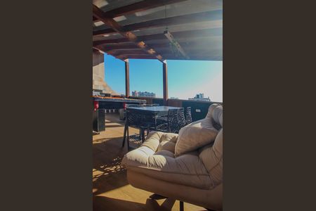 Apartamento à venda com 98m², 2 quartos e sem vaga Apartamento à venda com 98m², 2 quartos e sem vagaCobertura - Terraço -