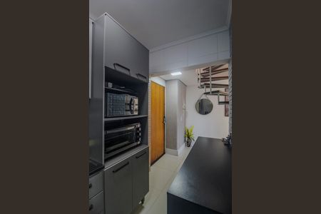 Apartamento à venda com 98m², 2 quartos e sem vaga Apartamento à venda com 98m², 2 quartos e sem vagaCozinha/Area de serviço