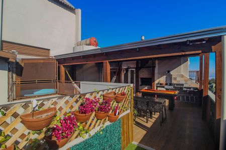 Apartamento à venda com 98m², 2 quartos e sem vaga Apartamento à venda com 98m², 2 quartos e sem vagaCobertura - Terraço -