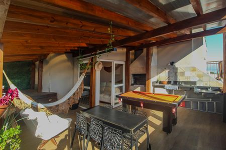 Apartamento à venda com 98m², 2 quartos e sem vaga Apartamento à venda com 98m², 2 quartos e sem vagaCobertura - Terraço -