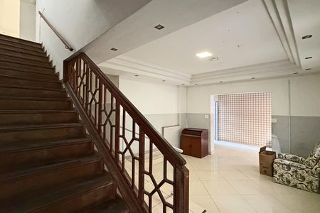 Sala de casa para alugar com 5 quartos, 270m² em Ponta da Praia, Santos