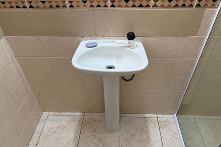 Casa para alugar com 270m², 5 quartos e 5 vagasBanheiro da Suíte 1