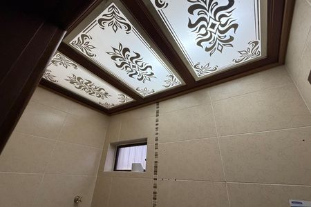 Casa para alugar com 270m², 5 quartos e 5 vagasLavabo