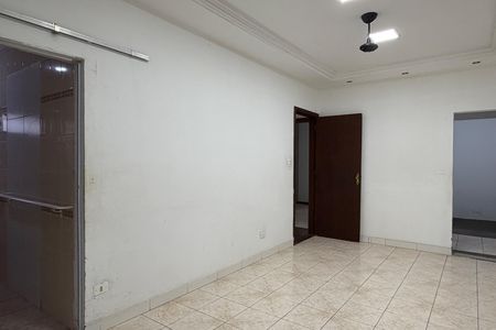 Casa para alugar com 270m², 5 quartos e 5 vagasSuíte 2