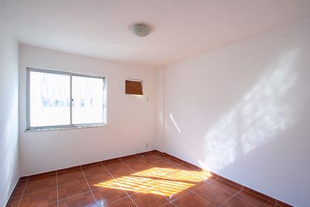 Quarto 2 de apartamento para alugar com 2 quartos, 95m² em Mutondo, São Gonçalo