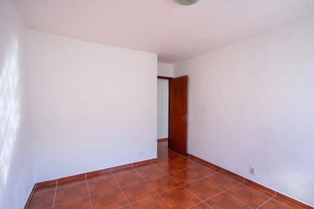Apartamento para alugar com 95m², 2 quartos e 1 vaga Apartamento para alugar com 95m², 2 quartos e 1 vagaQuarto 2