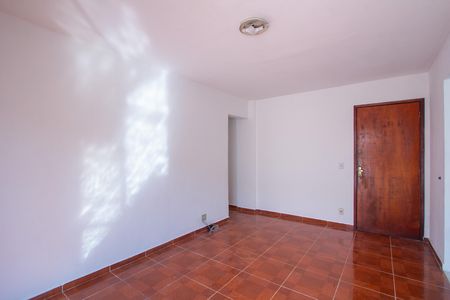 Apartamento para alugar com 95m², 2 quartos e 1 vaga Apartamento para alugar com 95m², 2 quartos e 1 vagaSala
