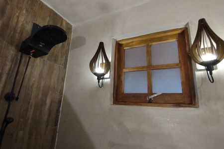 Casa de condomínio para alugar com 15m², 1 quarto e sem vaga Casa de condomínio para alugar com 15m², 1 quarto e sem vagaBanheiro