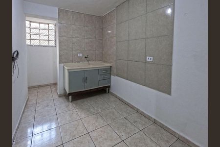 Casa para alugar com 50m², 1 quarto e sem vaga