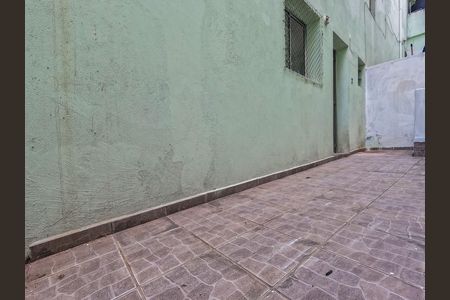 Casa para alugar com 50m², 1 quarto e sem vaga