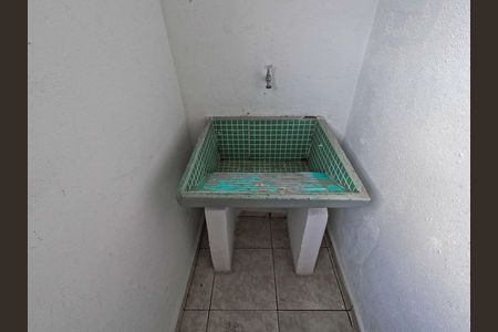 Casa para alugar com 50m², 1 quarto e sem vaga