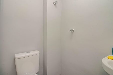 Apartamento à venda com 75m², 2 quartos e 1 vagaBanheiro 2