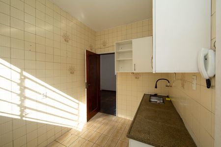 Apartamento para alugar com 110m², 3 quartos e 2 vagas Apartamento para alugar com 110m², 3 quartos e 2 vagasCozinha
