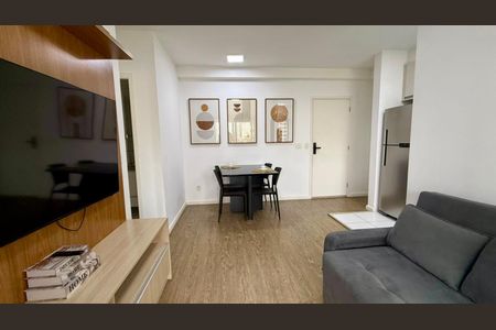 Apartamento para alugar com 1 quarto, 42m² em Bosque, Campinas