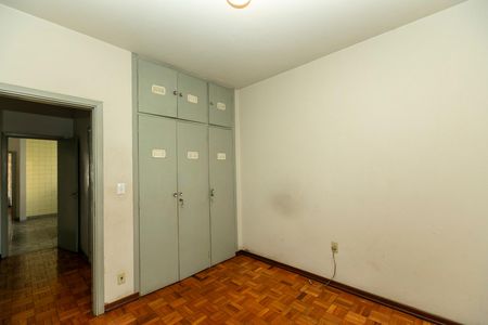Casa à venda com 323m², 3 quartos e 4 vagas Casa à venda com 323m², 3 quartos e 4 vagasQUARTO 2