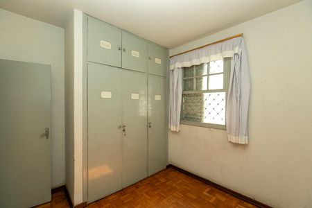 Casa à venda com 323m², 3 quartos e 4 vagas Casa à venda com 323m², 3 quartos e 4 vagasQUARTO 3
