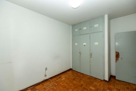 Casa à venda com 323m², 3 quartos e 4 vagas Casa à venda com 323m², 3 quartos e 4 vagasQUARTO 1