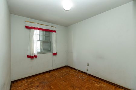 Casa à venda com 323m², 3 quartos e 4 vagas Casa à venda com 323m², 3 quartos e 4 vagasQUARTO 1